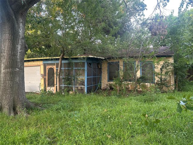 1202 Howard Lane, Bellaire, TX 77401