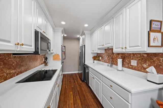 111 W 3rd Avenue 107, San Mateo, CA 94402