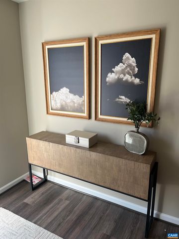 308 CHESHIRE LN, Waynesboro, VA 22980