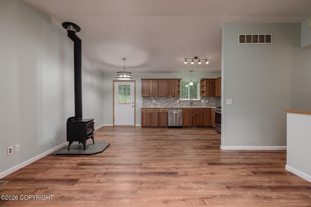 7051 W Cambridge Drive, Wasilla, AK 99654