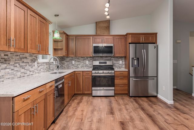 7051 W Cambridge Drive, Wasilla, AK 99654