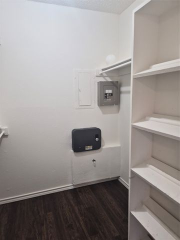 8110 Skillman Street 2059, Dallas, TX 75231