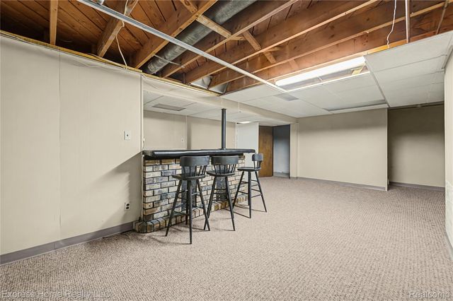 30121 Woodhouse Drive, Warren, MI 48092