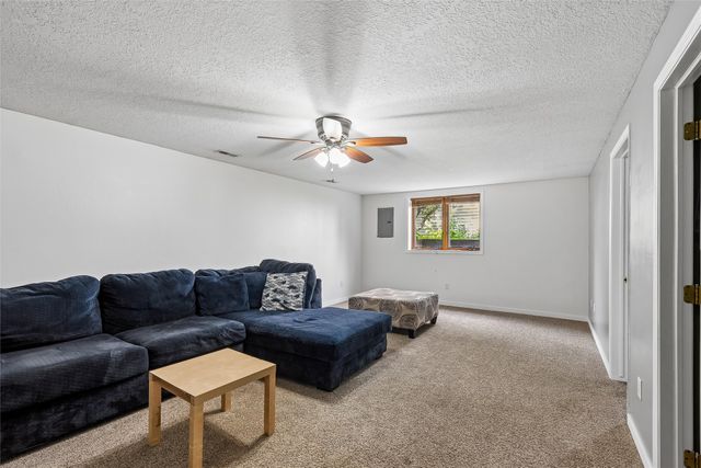 495 Bel Aire Drive, Waukee, IA 50263