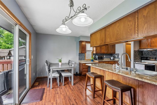 495 Bel Aire Drive, Waukee, IA 50263