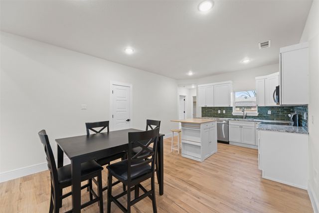 301 N Friou Street, Alvarado, TX 76009