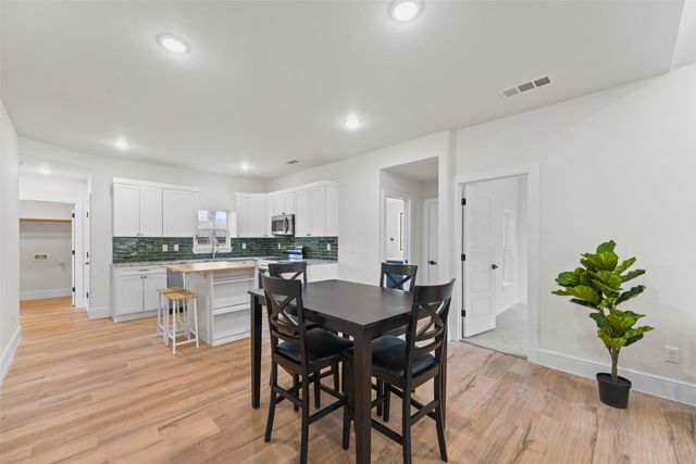 301 N Friou Street, Alvarado, TX 76009