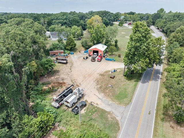 14172 Dartmoor Drive, Bentonville, AR 72712