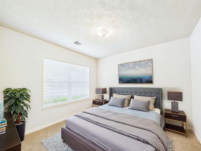806 Rocky Rose Court, La Marque, TX 77568