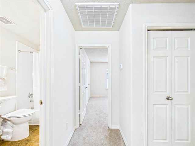 806 Rocky Rose Court, La Marque, TX 77568