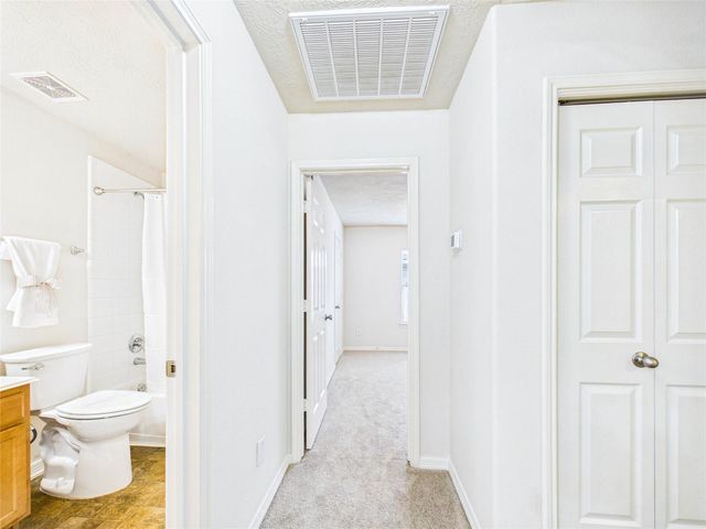 806 Rocky Rose Court, La Marque, TX 77568