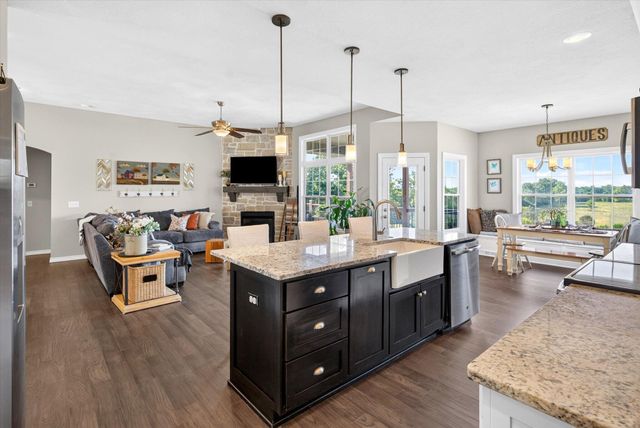 1337 W Rosedale Road, Nixa, MO 65714