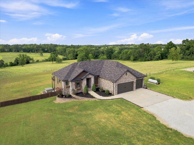 1337 W Rosedale Road, Nixa, MO 65714