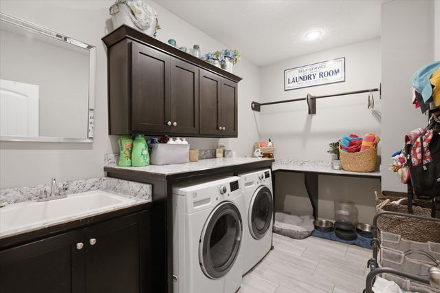 1337 W Rosedale Road, Nixa, MO 65714