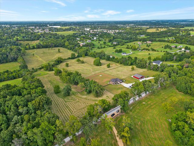 1337 W Rosedale Road, Nixa, MO 65714