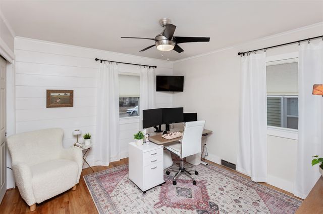 2301 Prospect Avenue, West Des Moines, IA 50265