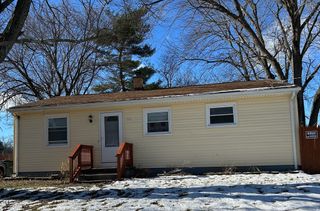 42 Talmadge Dr, Springfield, MA 01118