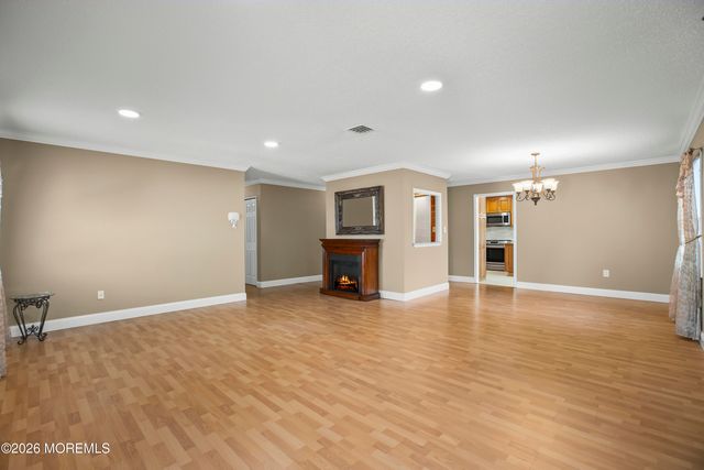 93 Idolstone Lane, Matawan, NJ 07747