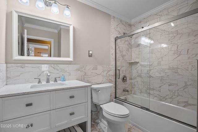 93 Idolstone Lane, Matawan, NJ 07747