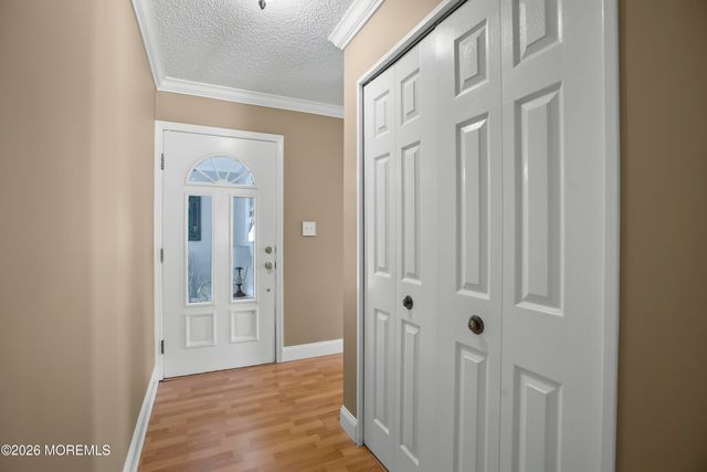 93 Idolstone Lane, Matawan, NJ 07747