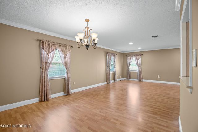 93 Idolstone Lane, Matawan, NJ 07747