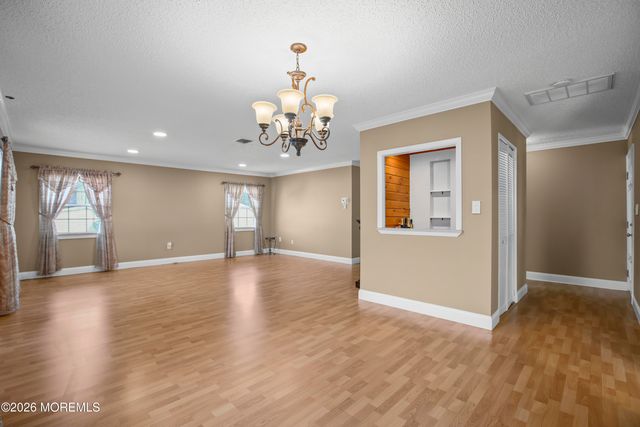 93 Idolstone Lane, Matawan, NJ 07747