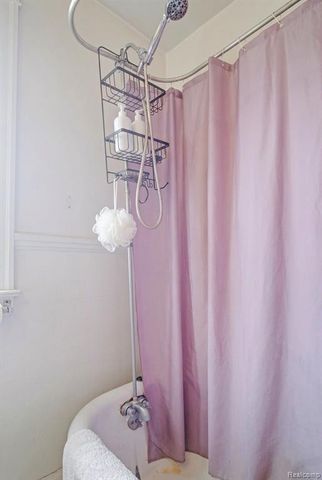 4746 Chopin Street, Detroit, MI 48210