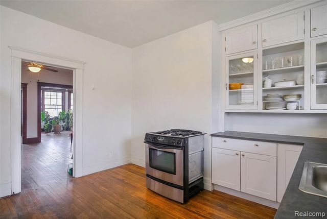 4746 Chopin Street, Detroit, MI 48210