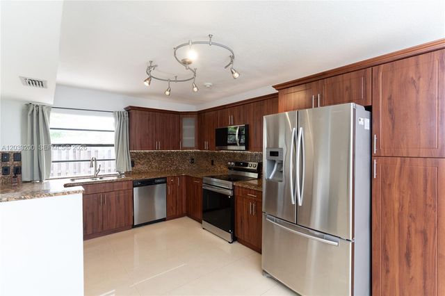 11033 SW 132nd Ct 14-4, Miami, FL 33186