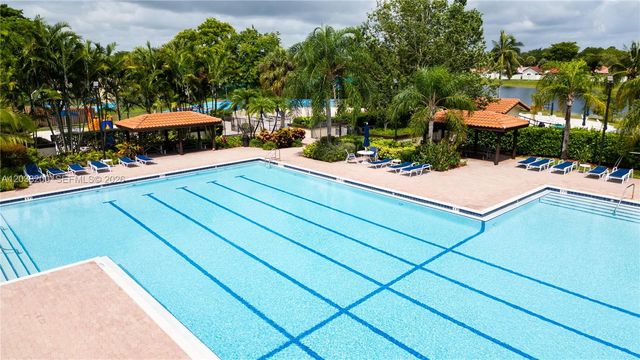11033 SW 132nd Ct 14-4, Miami, FL 33186