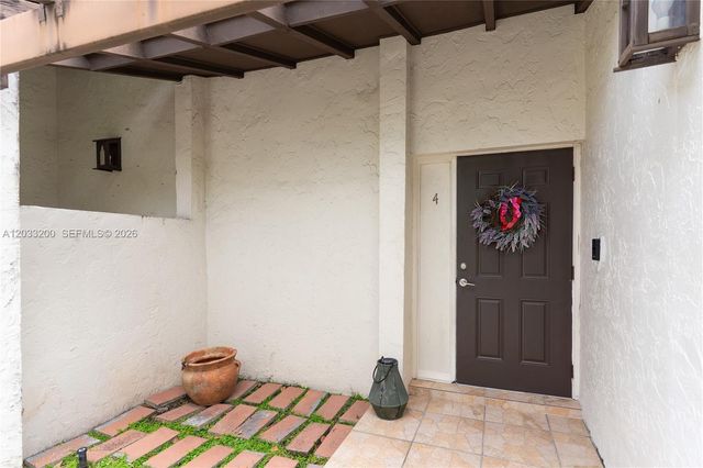 11033 SW 132nd Ct 14-4, Miami, FL 33186