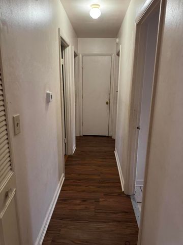 104 Spring Street, Frankfort, KY 40601