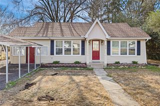 610 NE 2nd Street, Atkins, AR 72823