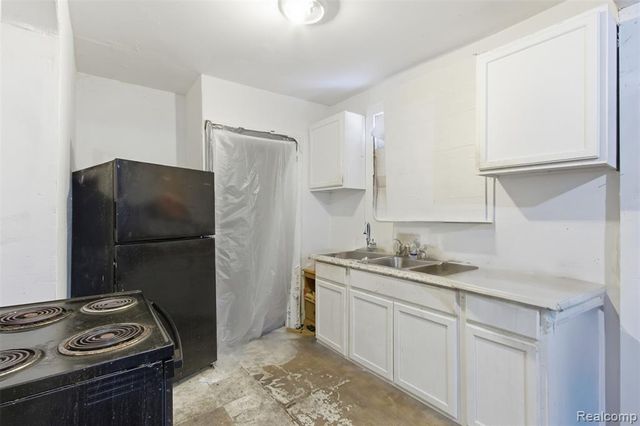 15390 Normandy Street, Detroit, MI 48238