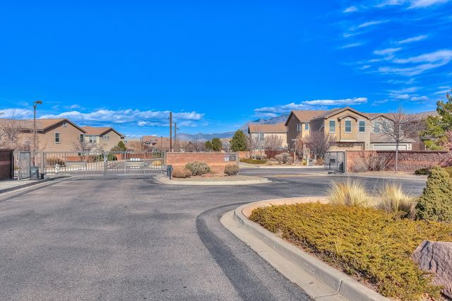 10908 Fort Point Lane NE, Albuquerque, NM 87123