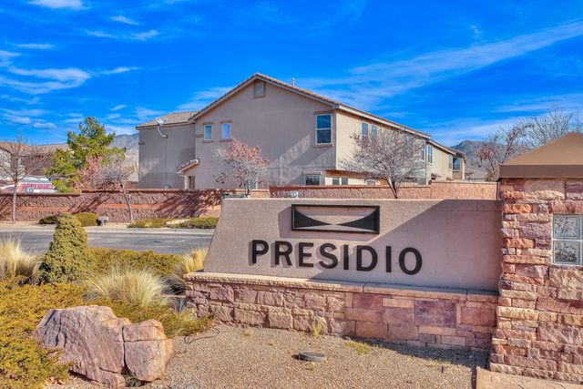 10908 Fort Point Lane NE, Albuquerque, NM 87123