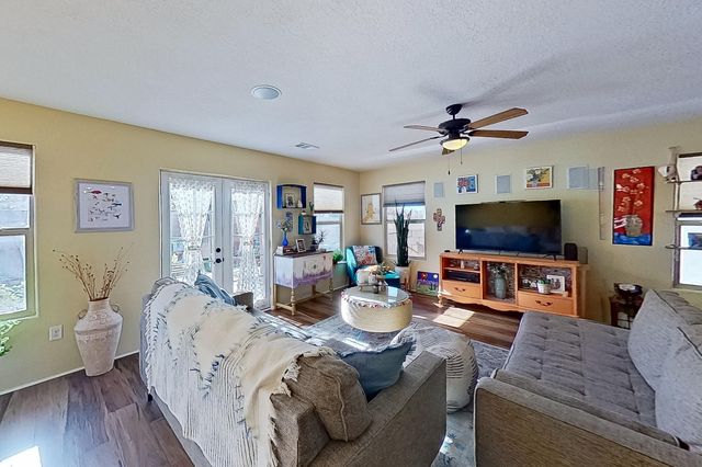 10908 Fort Point Lane NE, Albuquerque, NM 87123