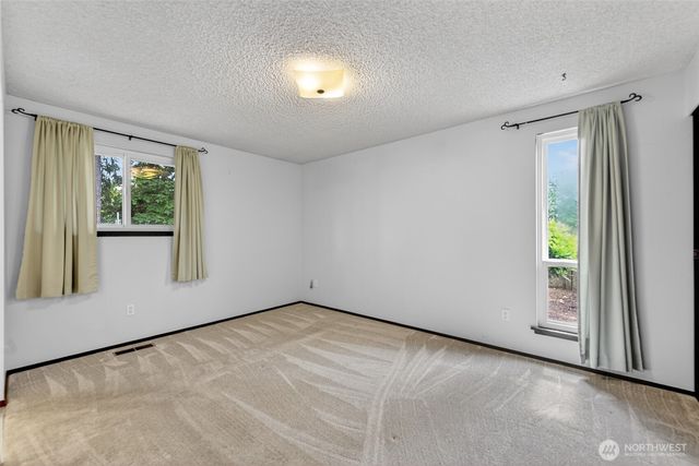 862 136th Street Ct E, Tacoma, WA 98445