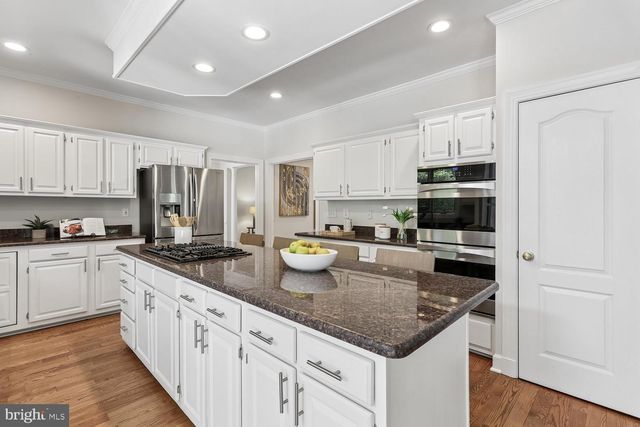 3 MOJAVE CT, Rockville, MD 20850