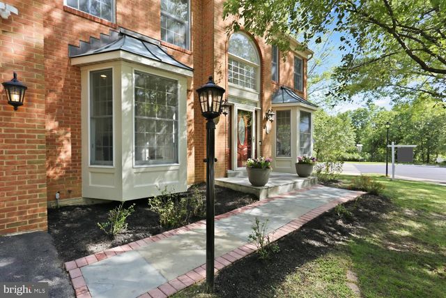 3 MOJAVE CT, Rockville, MD 20850