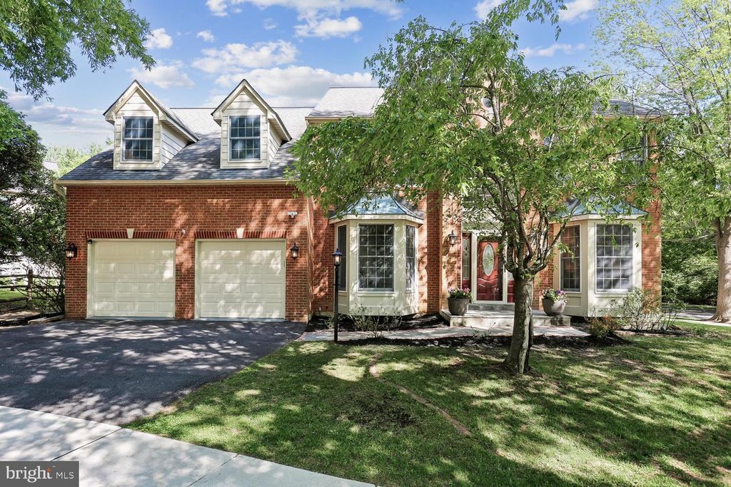 3 MOJAVE CT, Rockville, MD 20850