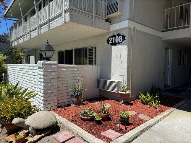 2108 Ronda Granada B, Laguna Woods, CA 92637