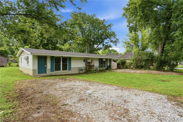 1230 & 1232 S Dunn Avenue, Fayetteville, AR 72701