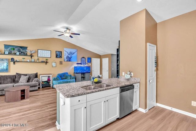 1317 Patti Lane SE, Bolivia, NC 28422