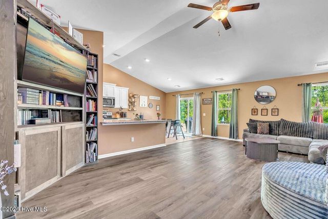 1317 Patti Lane SE, Bolivia, NC 28422