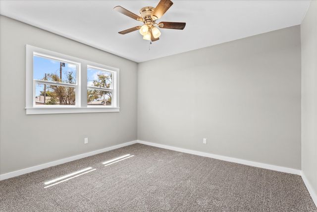 202 W Jackson Street, Levelland, TX 79336