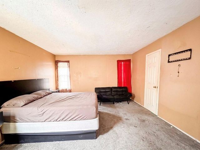 8702 Parkway Forest Drive, Houston, TX 77044