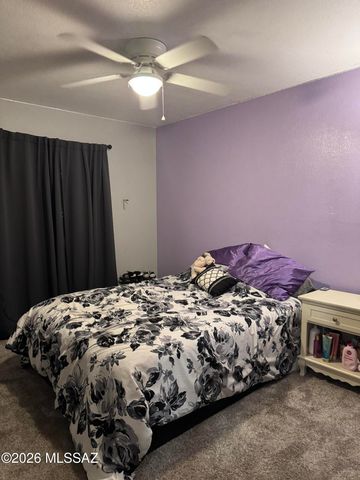1750 W Mountain Oak Lane, Tucson, AZ 85746