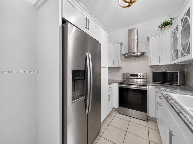 14631 SW 176th Terrace, Miami, FL 33177
