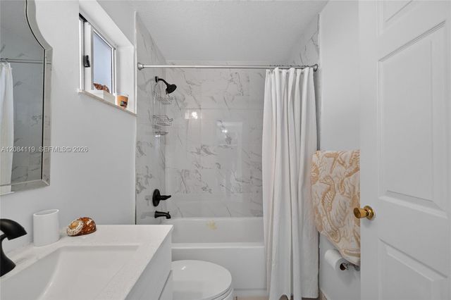 14631 SW 176th Terrace, Miami, FL 33177